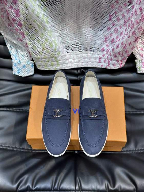 Picture of Louis Vuitton Shoes _SKULVsz38-46mnf052714303